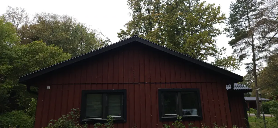 Gaveln med det nya betongtaket på villan i Höör