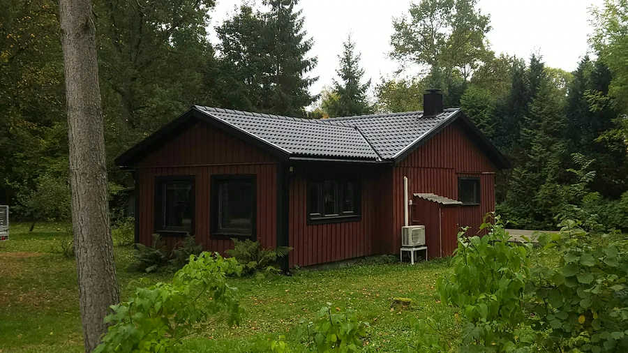 Nytt betongtak efter eternitsanering i Höör