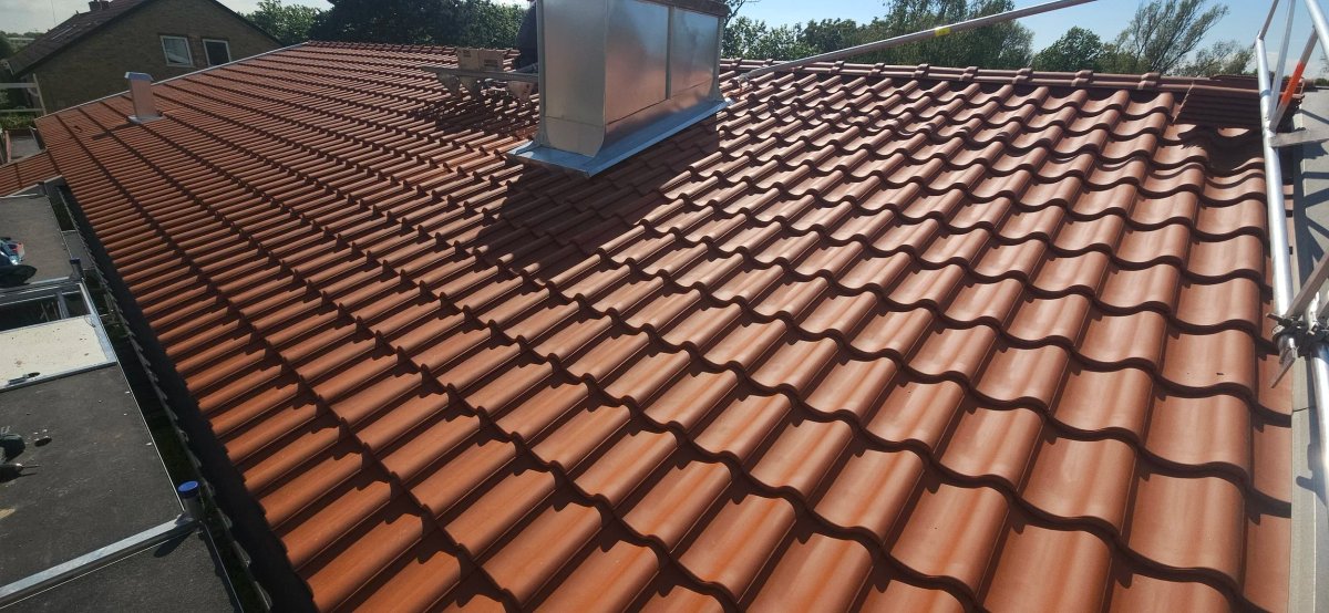 Tegeltak efter renovering – Peter, Lund